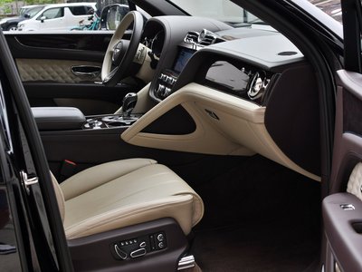 2021 Bentley BENTAYGA thumbnail 17