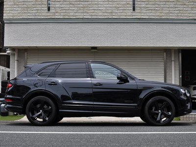 2021 Bentley BENTAYGA photo 5