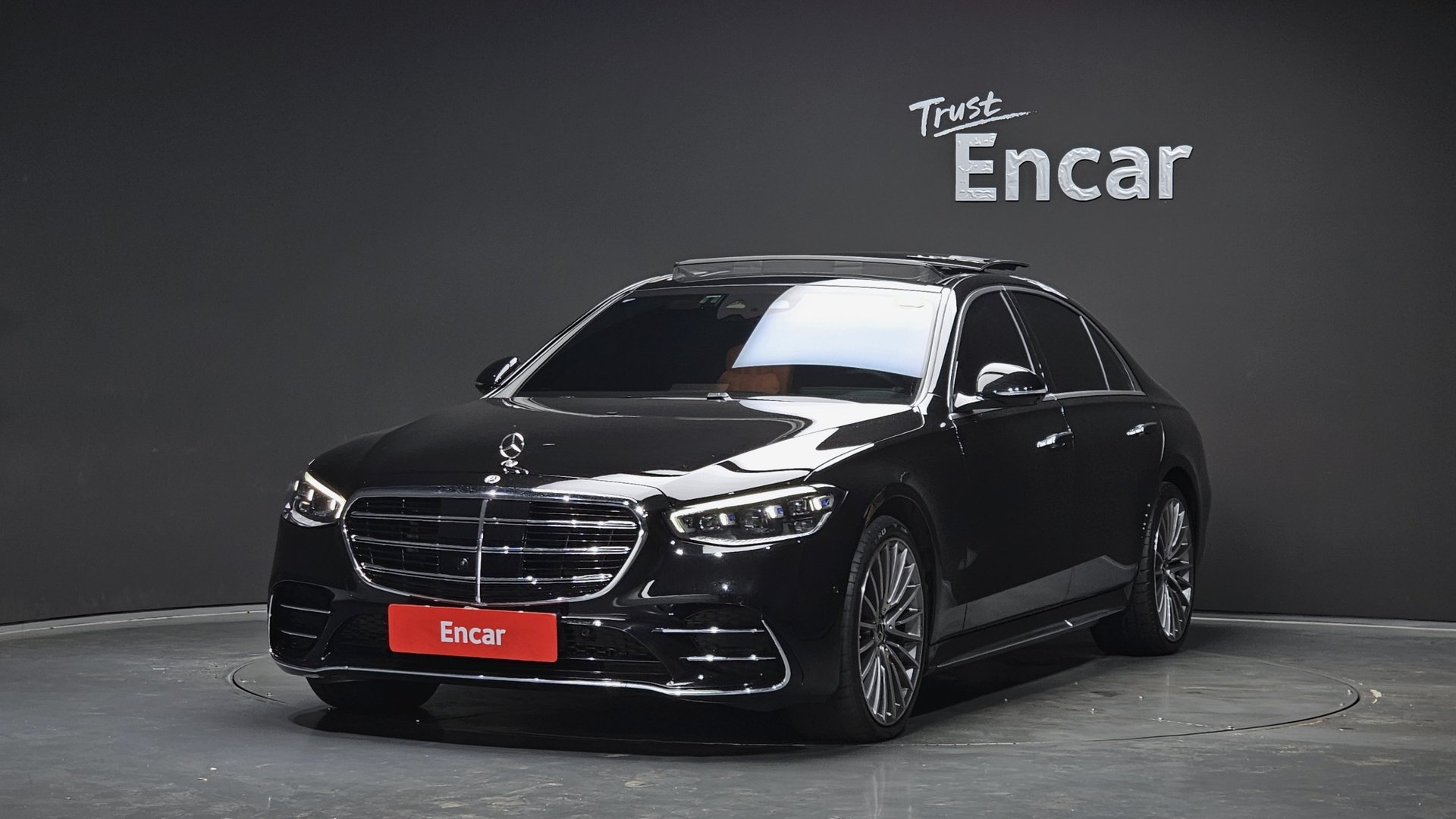 MERCEDES-BENZ S-CLASS - View 1