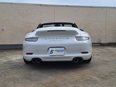 PORSCHE 911 - 9