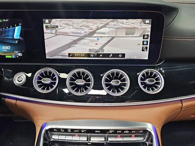 MERCEDES-BENZ AMG GT - 7