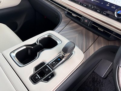 2024 Lexus LM 缩略图 26