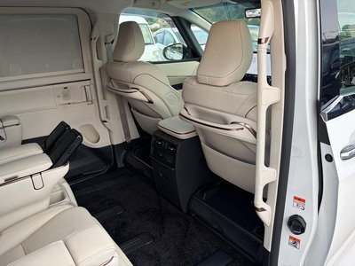 2024 Lexus LM 缩略图 39