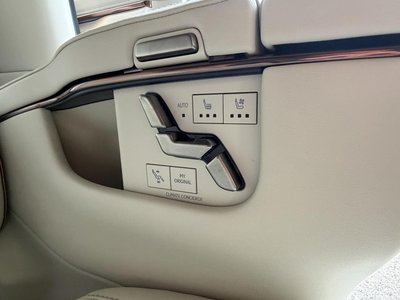 2024 Lexus LM 缩略图 40