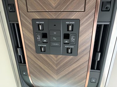 2024 Lexus LM 缩略图 43
