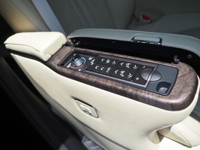 2023 Toyota ALPHARD — миниатюра 26