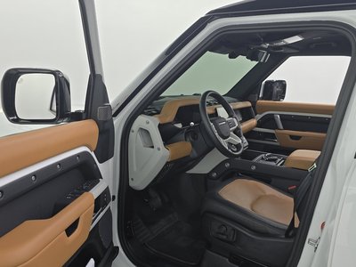 2024 LAND Rover DEFENDER thumbnail 13