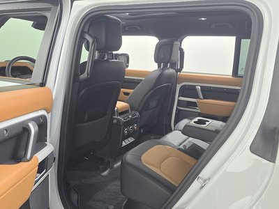 2024 LAND Rover DEFENDER thumbnail 18