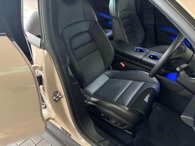 صورة مصغرة 15 لـ 2024 Porsche TAYCAN