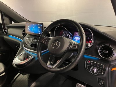 MERCEDES-BENZ V-CLASS - 10
