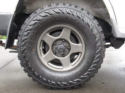 TOYOTA LAND CRUISER 70 - 10