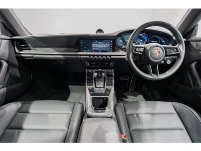 PORSCHE 911 - 9