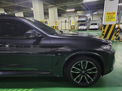 2025 BMW X4 照片 3