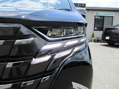 TOYOTA ALPHARD - 5