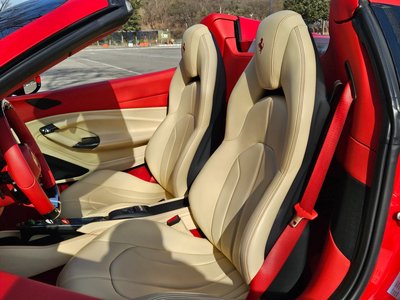 FERRARI F8 SPIDER - 10