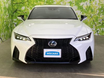 2024 Lexus IS — миниатюра 40