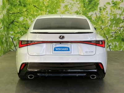 2024 Lexus IS — миниатюра 41
