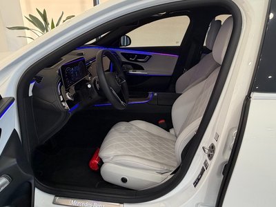 MERCEDES-BENZ E-CLASS - 10