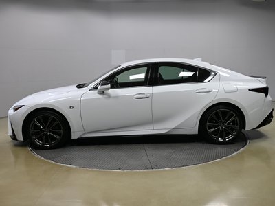 LEXUS IS - 4