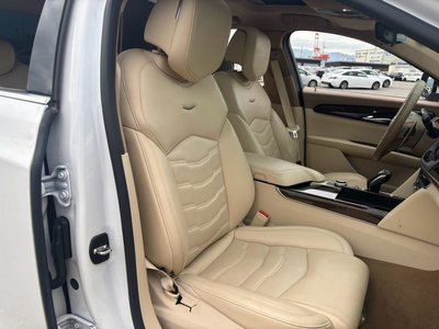 صورة 13 لـ 2021 Cadillac CT6