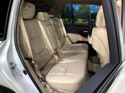 TOYOTA LAND CRUISER 300 - 9