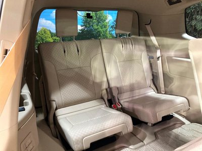 TOYOTA LAND CRUISER 300 - 10