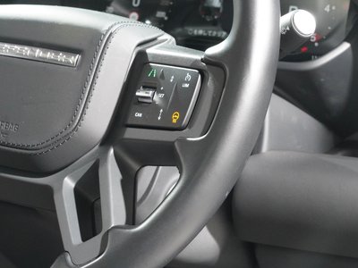 LAND ROVER DEFENDER - 6