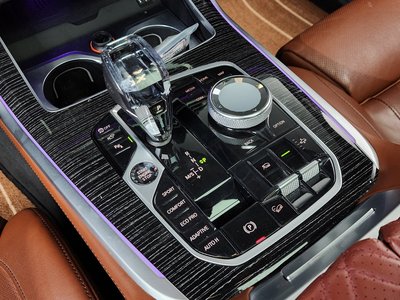 BMW X7 - 9