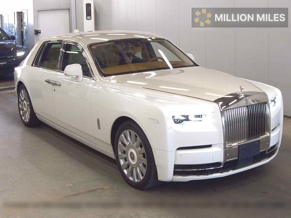 ROLLS ROYCE PHANTOM - View 1