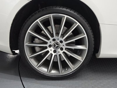 MERCEDES-BENZ E-CLASS - 6