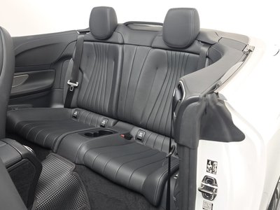 2022 Mercedes-BENZ E-CLASS — миниатюра 11