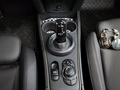 2024 MINI COOPER COUNTRYMAN 缩略图 12