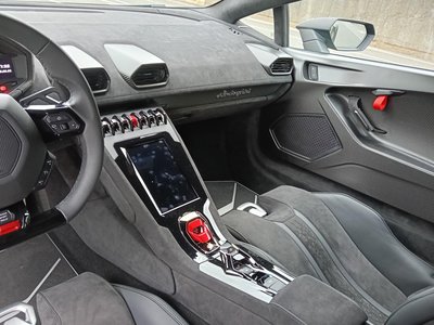 صورة مصغرة 30 لـ 2024 Lamborghini HURACAN