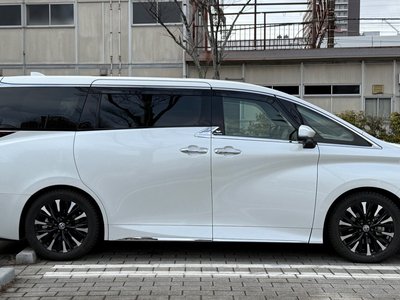 TOYOTA VELLFIRE - 3