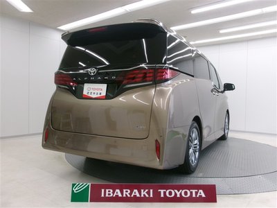 TOYOTA ALPHARD - 3