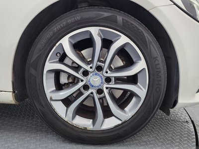 MERCEDES-BENZ C-CLASS - 6