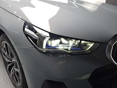 BMW 5 SERIES - 9