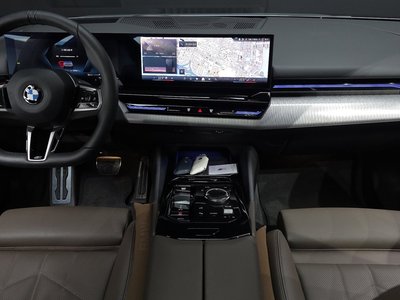 BMW 5 SERIES - 5