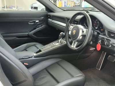 صورة 8 لـ 2013 Porsche 911