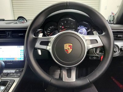 2013 Porsche 911 — миниатюра 15