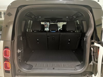 صورة مصغرة 23 لـ 2025 LAND Rover DEFENDER