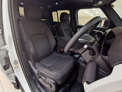 صورة مصغرة 25 لـ 2025 LAND Rover DEFENDER