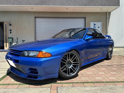NISSAN SKYLINE GT-R