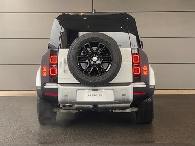 LAND ROVER DEFENDER - 8
