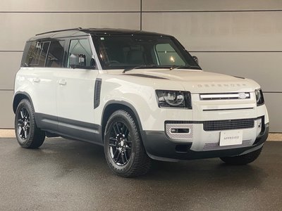 LAND ROVER DEFENDER - 4