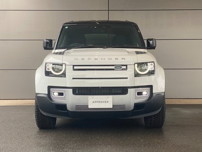 LAND ROVER DEFENDER - 7