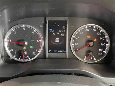 TOYOTA GRAND ACE - 8