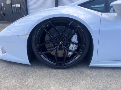 LAMBORGHINI HURACAN - 7