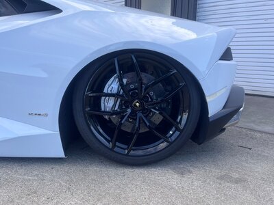 LAMBORGHINI HURACAN - 8