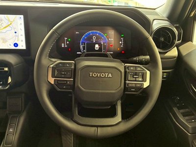 صورة مصغرة 39 لـ 2024 Toyota LAND CRUISER 250